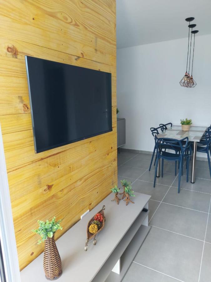 Apartamento Completo Em - Tenório - Piscina E Churrasqueira Gourmet *